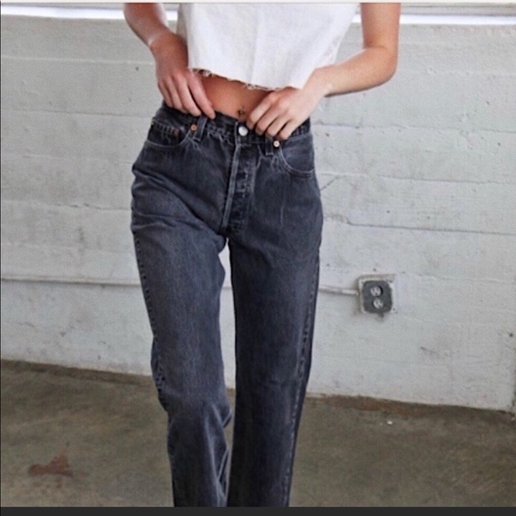 Levi's Denim - Vintage Levi’s Tapered Fit 💯 Cotton size 28